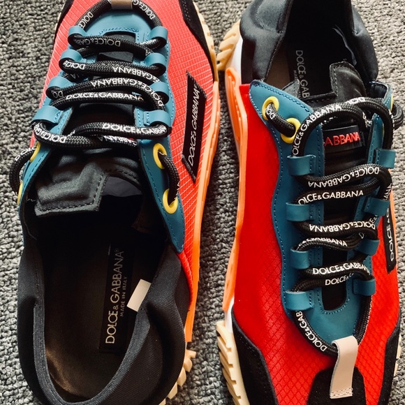 Designer shoe - Picture 3 of 7